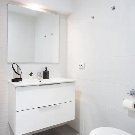 Home2book Americas Flat, Pool & Terrace 阿罗纳